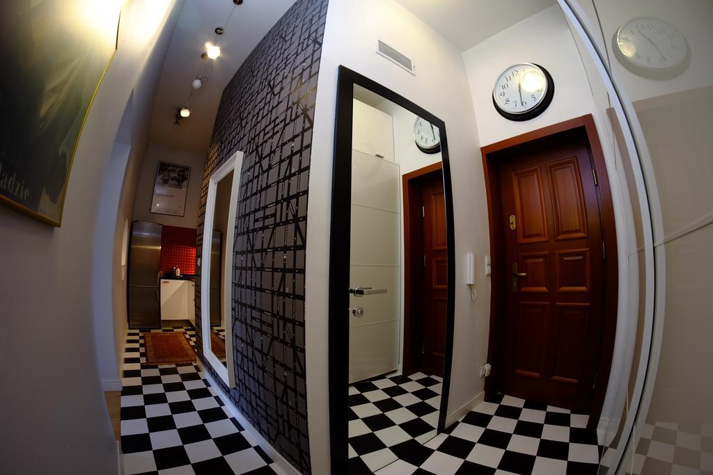 Residence Okolnik Apartments 바르샤바 객실 사진