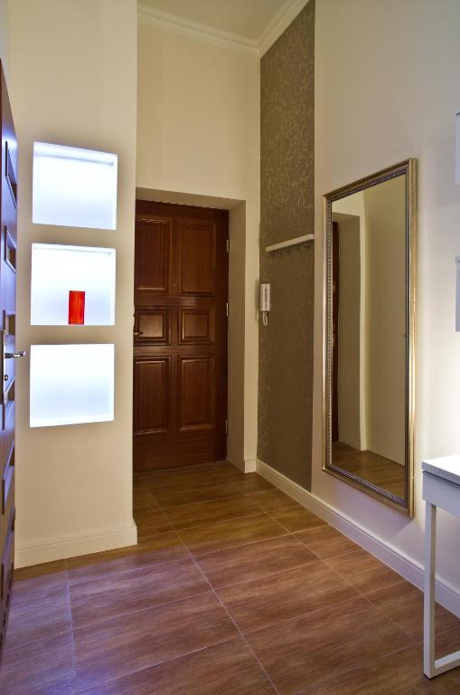 Residence Okolnik Apartments 바르샤바 객실 사진